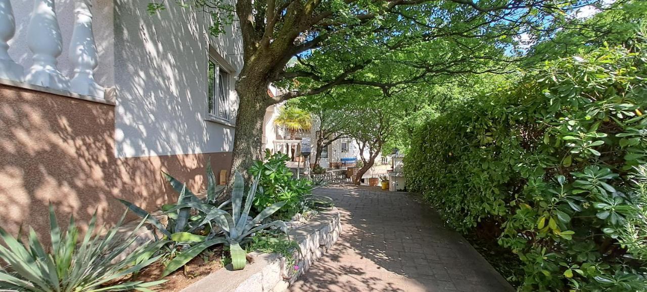 Villa Haus Niko Senj  Eksteriør billede